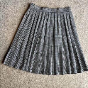 Vintage 100% Wool Gray Pleated Skirt